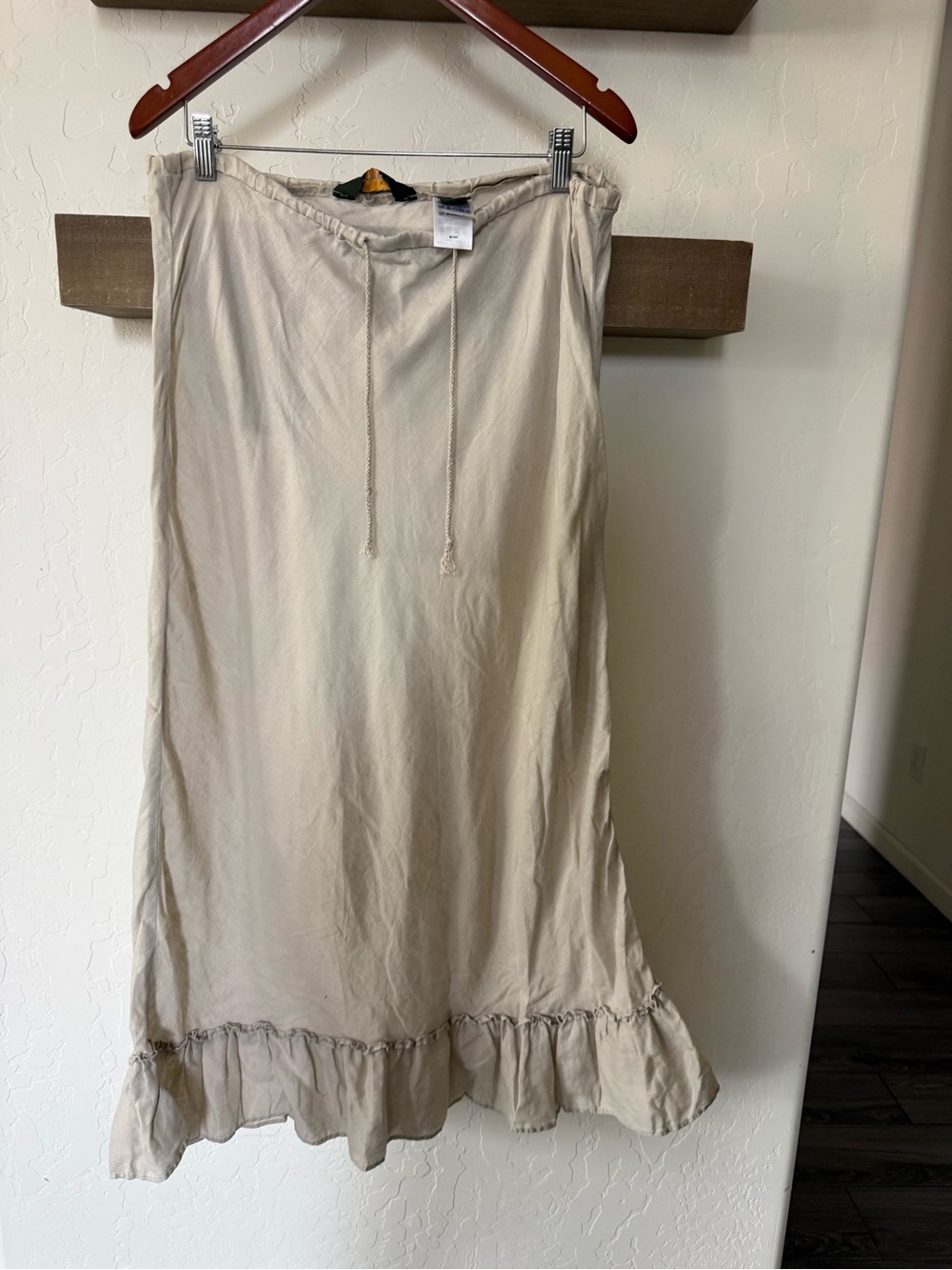 Eddie Bauer|Lagenlook Light Beige Ruffle-Hem Maxi Skirt-100% LINEN,MEDIUM•Beachy - Picture 2 of 14